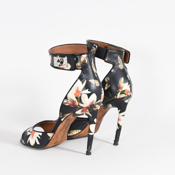 Givenchy Magnolia Moth Print Shark-Lock Sandals, Size 6-6.5 - Picture 6 of 14